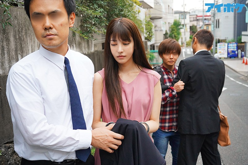 Chuyện tình cô giáo quyến rũ Karen Kaede và cậu học sinh khoai to